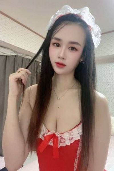 エミ