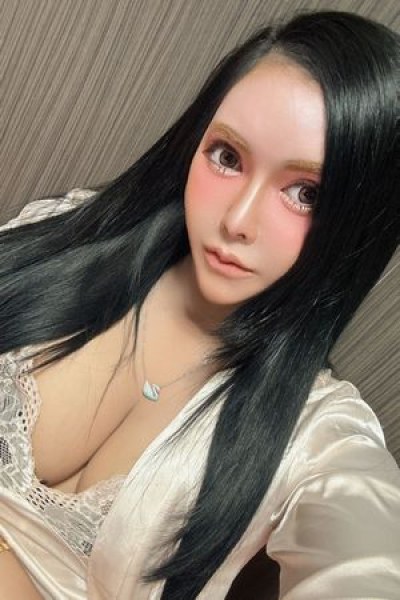 リナ